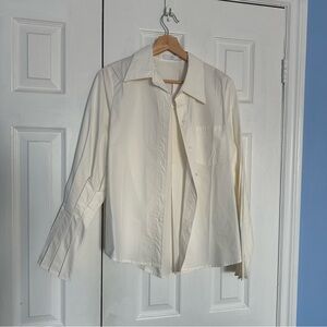 3 For $12 ❤️ Blouse with flared sleeves